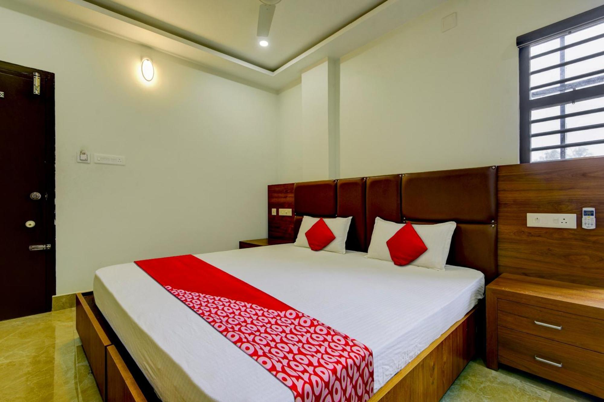 Hotel O Royal Tower Lodge Etakkare ภายนอก รูปภาพ